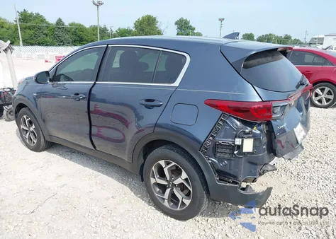 2020 Kia Sportage Lx z USA, uszkodzony, nr VIN KNDPMCAC6L7839627